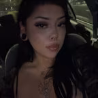 J💋